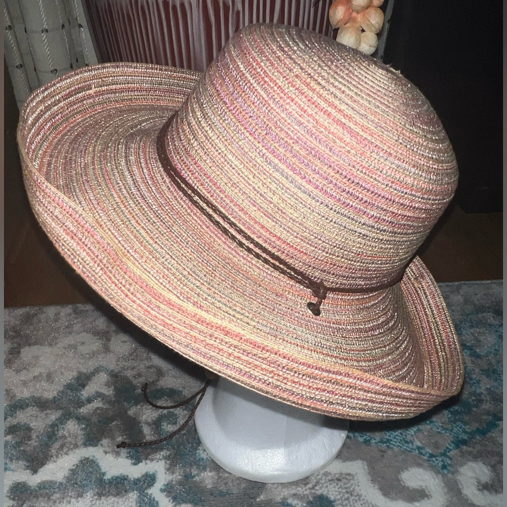 Beach Hat - image 2